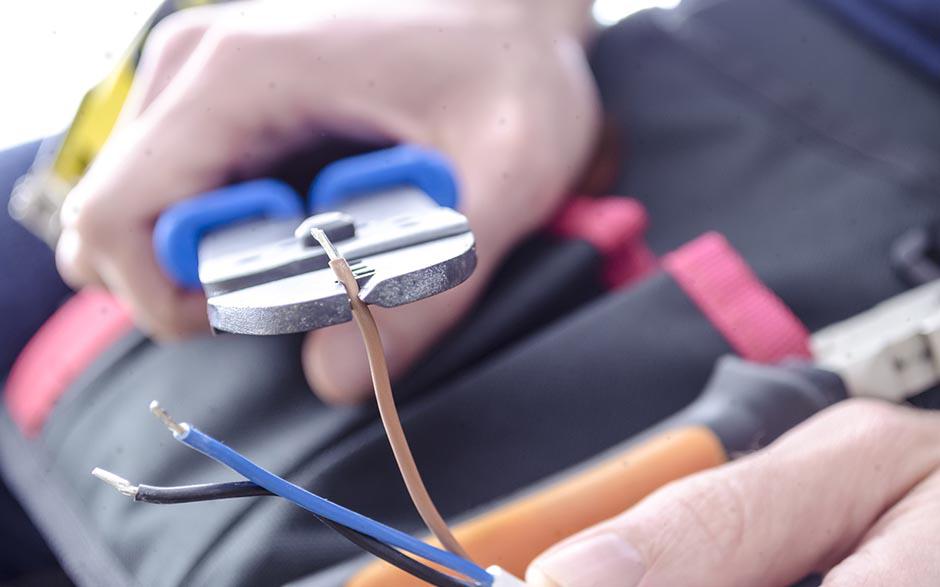 tarif artisan électricien Courbevoie